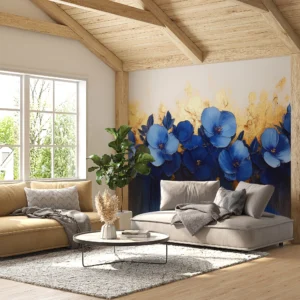 Papier peint fleurs bleues élégantes avec touches dorées luxueuses